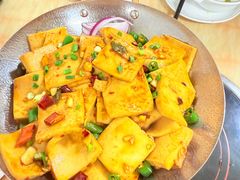 -湖北土菜馆(卧龙阁店)