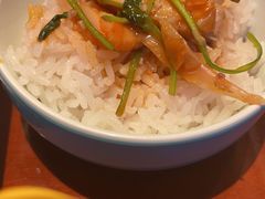 -魏铭鱼头捞饭(晋阳路店)