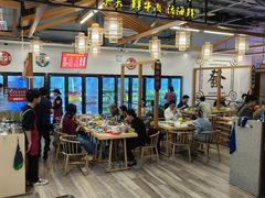 -杨老板·海鲜集市火锅·鲜切牛肉(中防万宝店)