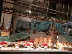 自助取餐区-漢咖啡·全服务式自助晚餐(武汉洲际酒店)