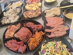 -啊美丽炭火烤肉(滑翔一店)