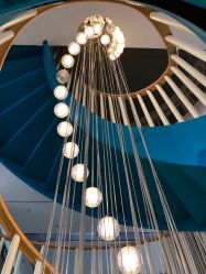 -新蝶变皮肤管理中心