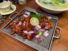 柠檬叶酥小排-老滇山寨•云南特色菜•地方菜•民族风情歌舞表演(金碧店)