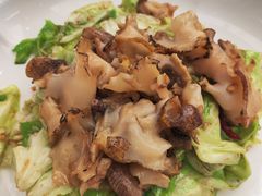 头菜爆螺片-品海楼·大连海胆锅贴馆(东港店)