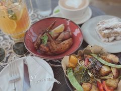 -Jungle Nat 高空餐厅