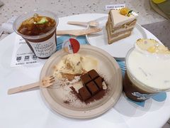 -HUGS coffee(东区店)