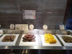 -大佛寺高级素食自助餐厅
