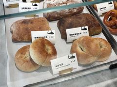 -光作面包Voila Lumiere(中山店)