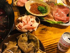 -岗上渣渣老火锅(两路口店)