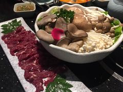 -锅季·捞王旗下小火锅(虹桥火车站店)