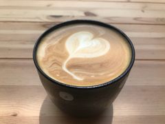 拿铁-拾壹cafe·工作室