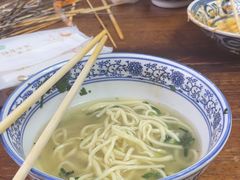 -东大桥小国抻面烧烤(长通路店)
