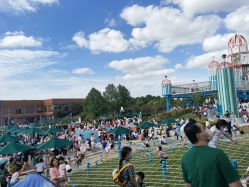 -季高兔窝窝亲子园(上海薰衣草公园店)