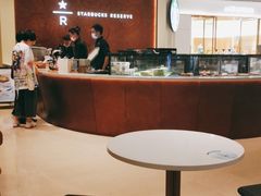 -星巴克(恒隆广场店)