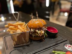 -哈蒙德餐厅