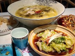 -辣小妮de川菜馆(红旗Mall店)
