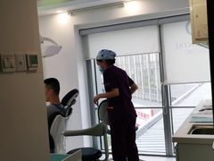 -精德口腔·种植修复·儿牙中心(财富中心店)