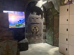 -暴风岛沉浸式体验馆(百联世纪店)