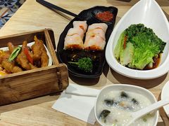 -花少爷的粥(中贸广场店)