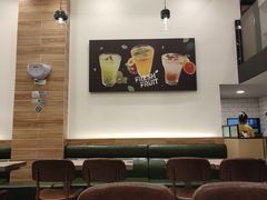 -佰搭果·广式茶餐厅(西华路店)