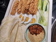 -挂旗柴锅鸡(蚌山区嘉年华店)
