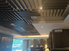 -广州中心皇冠假日酒店·汇点大堂吧