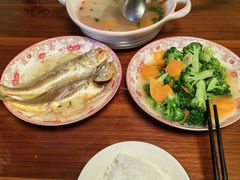 -爱贝尔高端月嫂(母婴护理)