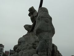 -巴陵广场