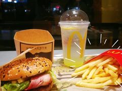 -麦当劳(沙面店)