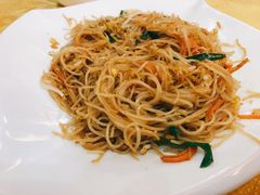 炒牛河-辉记潮汕海鲜砂锅粥(林和西店)