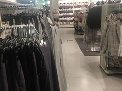 -H&M(天一广场店)