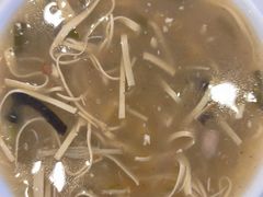 咸马糊-田三卷馍(火车站店)