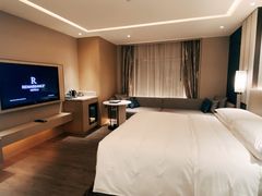 -深圳彭年万丽酒店