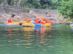 -安吉龙王山峡谷漂流