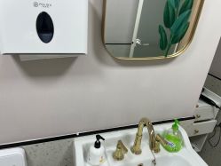 -苗方清颜·祛痘皮肤管理