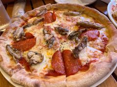 意式奶酪荟萃披萨-城市大道红炉披萨烘焙坊