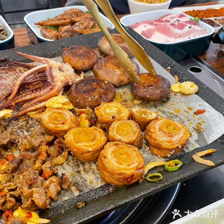 ‼️来成都一定要来建设路吃这家破摊烤肥牛！