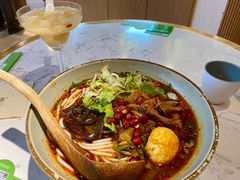 -百春原湖南牛肉粉(百联世纪店)