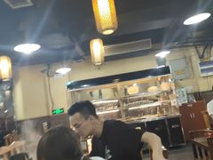大堂-东镇老火锅(长春路首店)