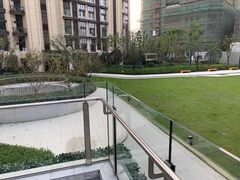 -WEPARK 芳草寓