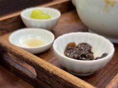 -蟹上黄·蟹黄面·江南糖水(人民广场店)