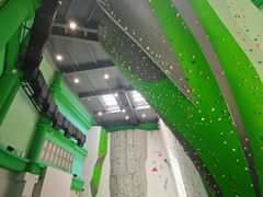 -重庆际华园室内极限运动中心