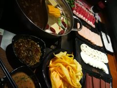 -呷哺呷哺 黄金牧场 (欢乐谷店)