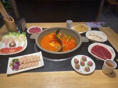 -潘小辣鲜肉老火锅