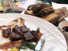 -舜耕山庄四时万和自助餐厅