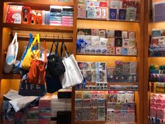 -西西弗书店&矢量咖啡(凯德晶萃广场店)