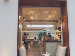 -Line 咖啡(石厦花园店)