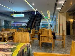-逃脱反斗城沉浸剧情密室(阳光新业中心店)