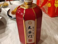 -鑫巴蜀小镇 · 水煮鱼专研店(玉桥店)