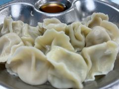 -崴海渔村(虹梅路店)